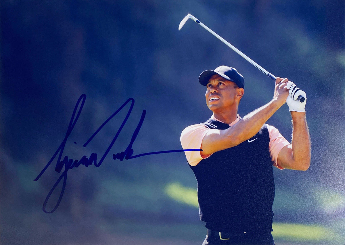 PGA Champ Tiger Woods facsimile signed  photo